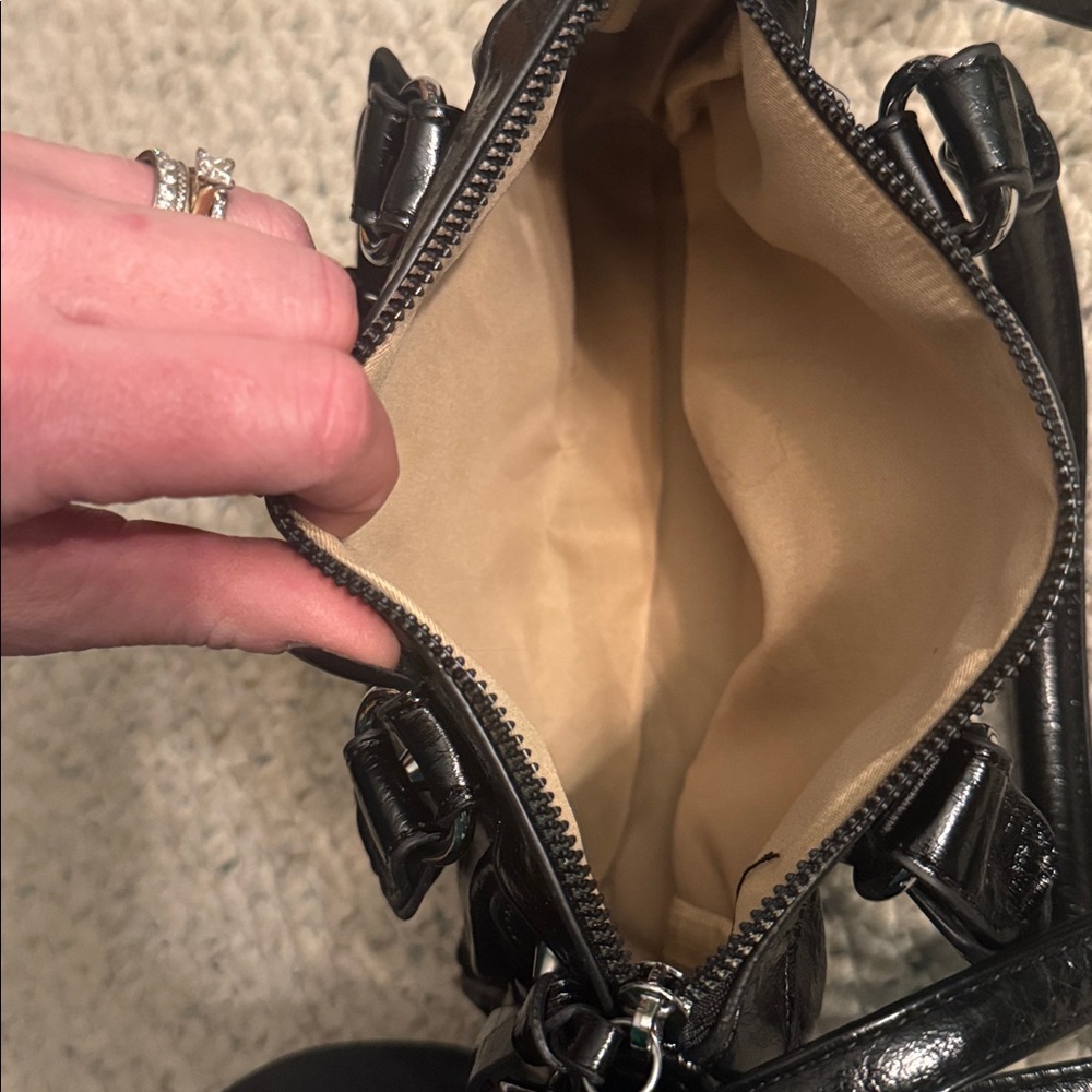 Mini Moto Patent Leather Handbag - Picture 5 of 6